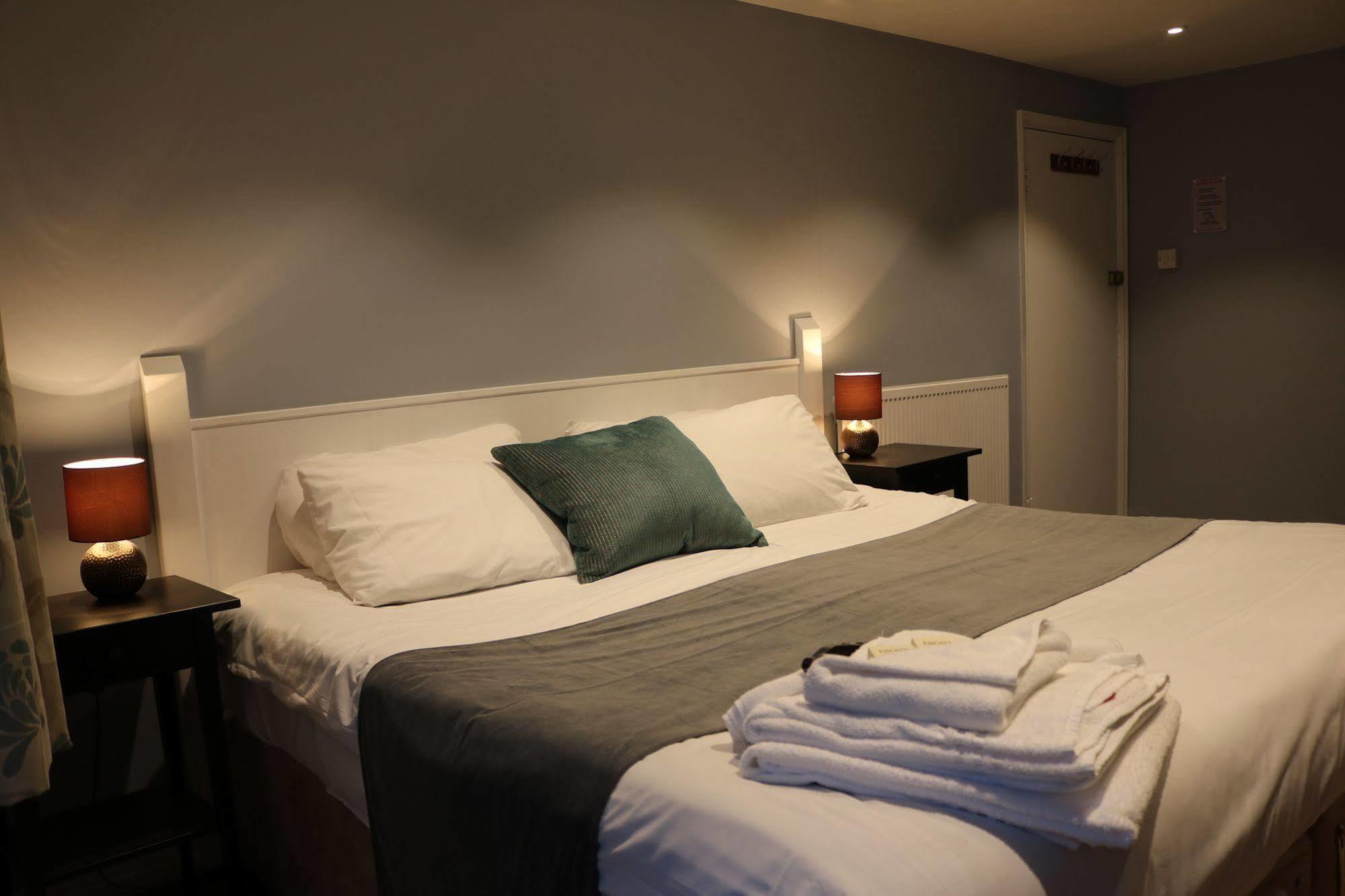 Burnham-on-Crouch The Oyster Smack Inn المظهر الخارجي الصورة