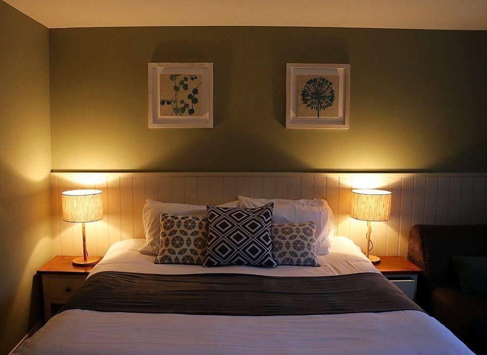 Burnham-on-Crouch The Oyster Smack Inn المظهر الخارجي الصورة